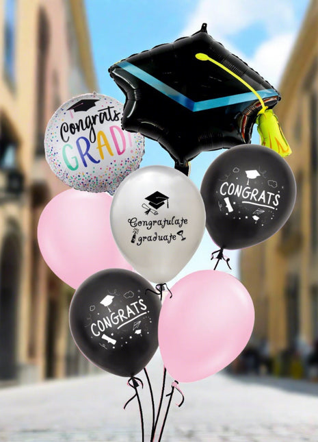Graduation balloons bouquets