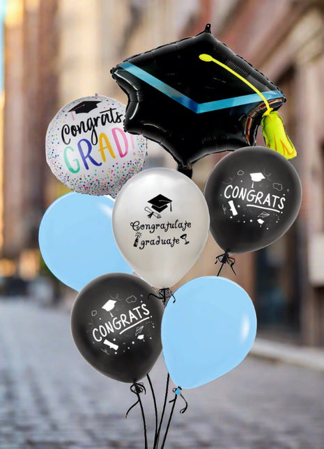 Graduation balloons bouquets