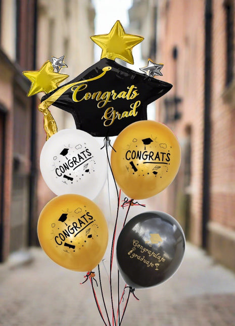 Graduation balloons bouquets