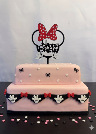 Minnie mouse cake topper