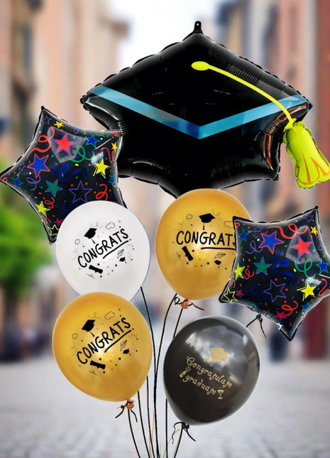 Graduation balloons bouquets