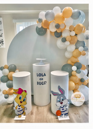 An image of customizable gender reveal balloons, perfect for announcing the gender of your new baby in a fun and creative way.