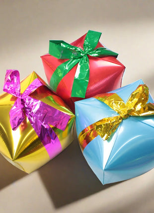 Gift wrap balloon